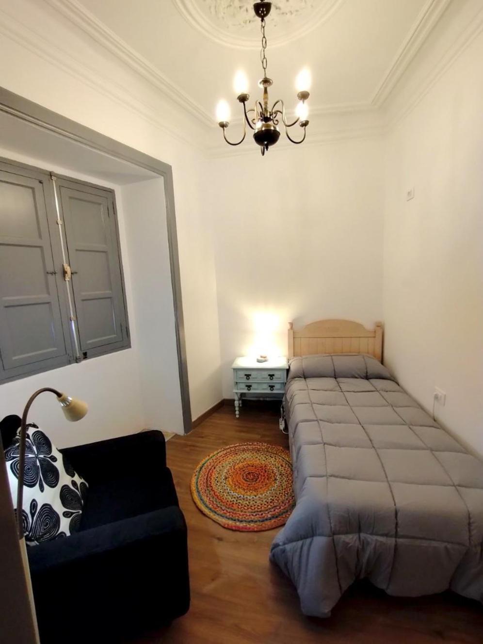 Piso Centrico De Tres Dormitorios Reformado Del S XIX Vigo Zewnętrze zdjęcie